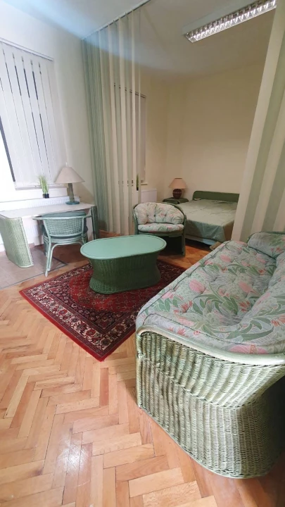 Kiadó házrész, Debrecen, Pásti utca