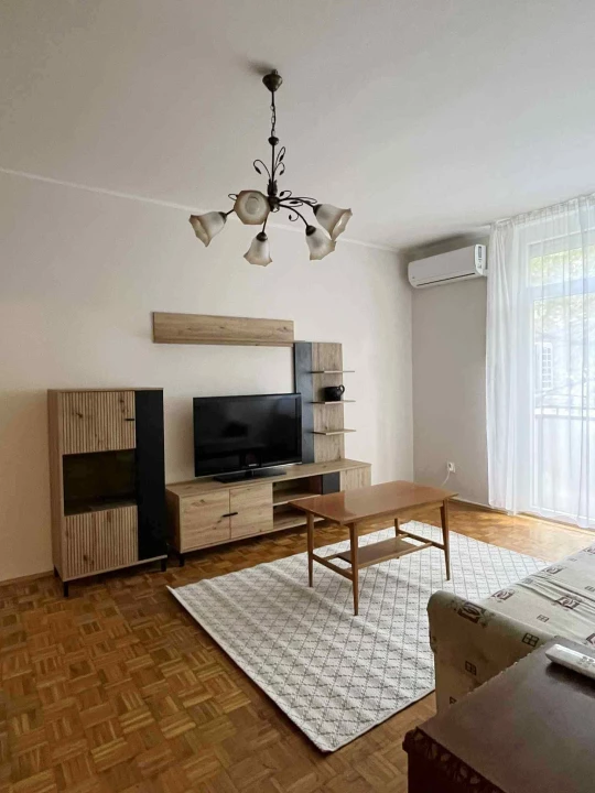 Kiadó társasházi lakás, Debrecen, Barna utca