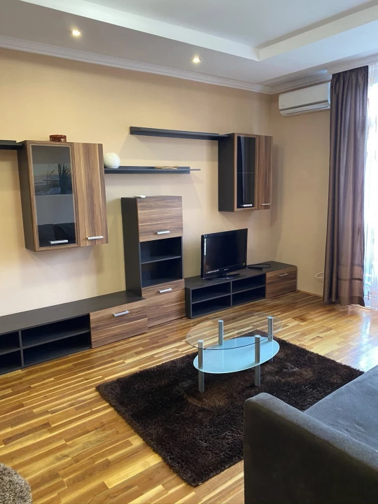 Kiadó társasházi lakás, Debrecen, Gyöngyösi utca