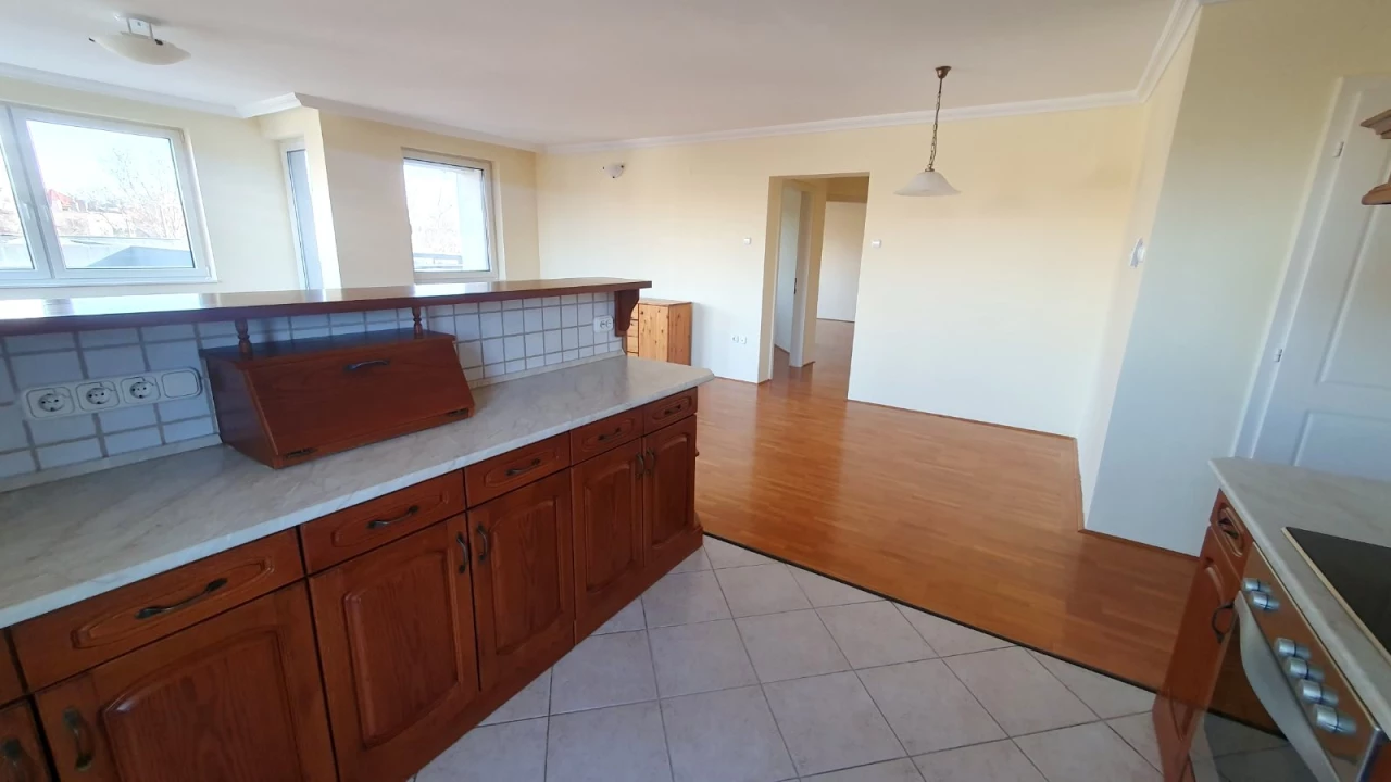 For sale condominium, Debrecen, Nagy Lajos király tér