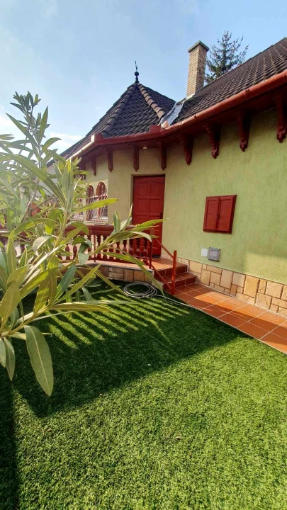 Kiadó családi ház, Debrecen, Komlóssy út