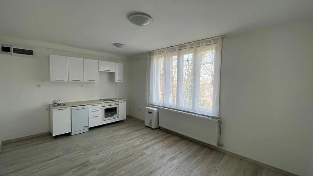 For rent brick flat, Budapest XII. kerület, Istenhegy