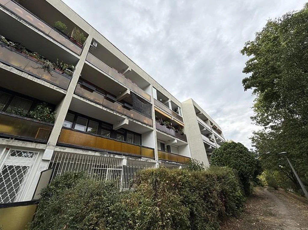 Eladó panellakás, Budapest III. kerület, Hármashatárhegy
