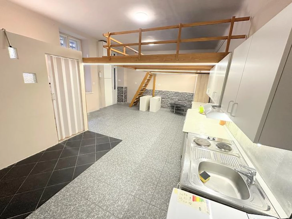 For sale brick flat, Budapest XIII. kerület, Újlipótváros