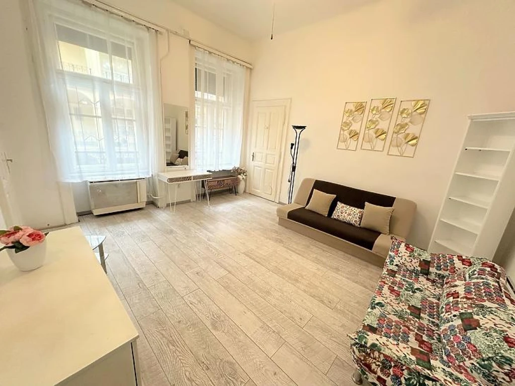 c3-1-name c2-19-name, Budapest XIII. kerület, Újlipótváros