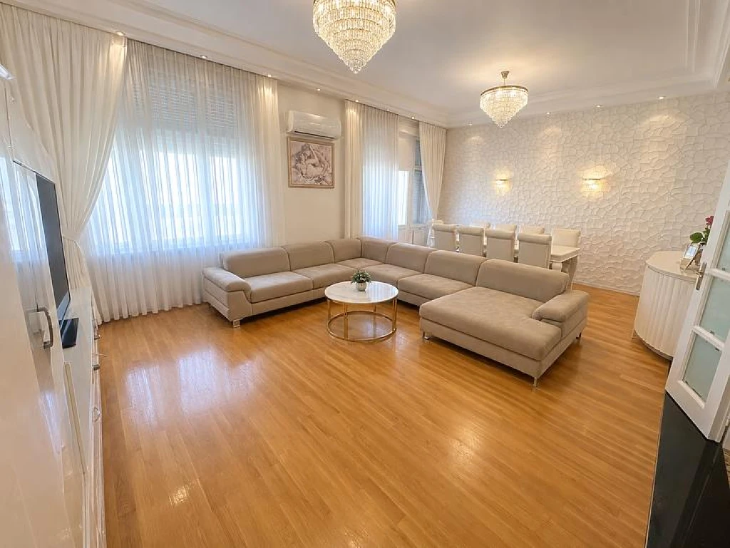 Eladó téglalakás, Budapest XIII. kerület, Újlipótváros