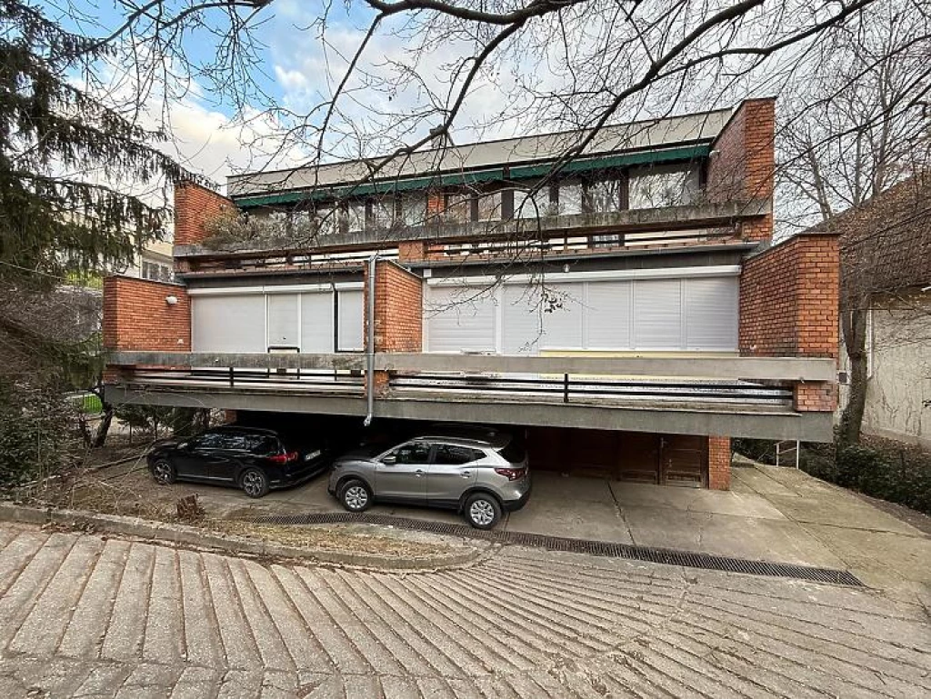 Eladó téglalakás, Budapest XI. kerület, Sashegy XI. ker