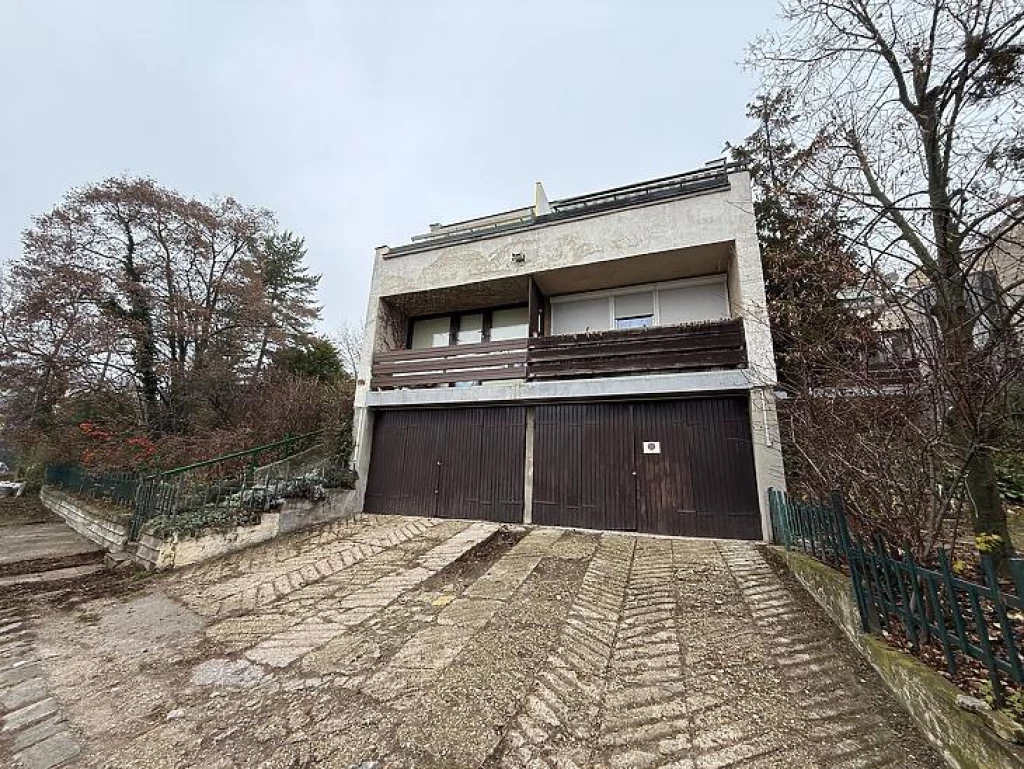 Eladó téglalakás, Budapest XII. kerület, Orbánhegy