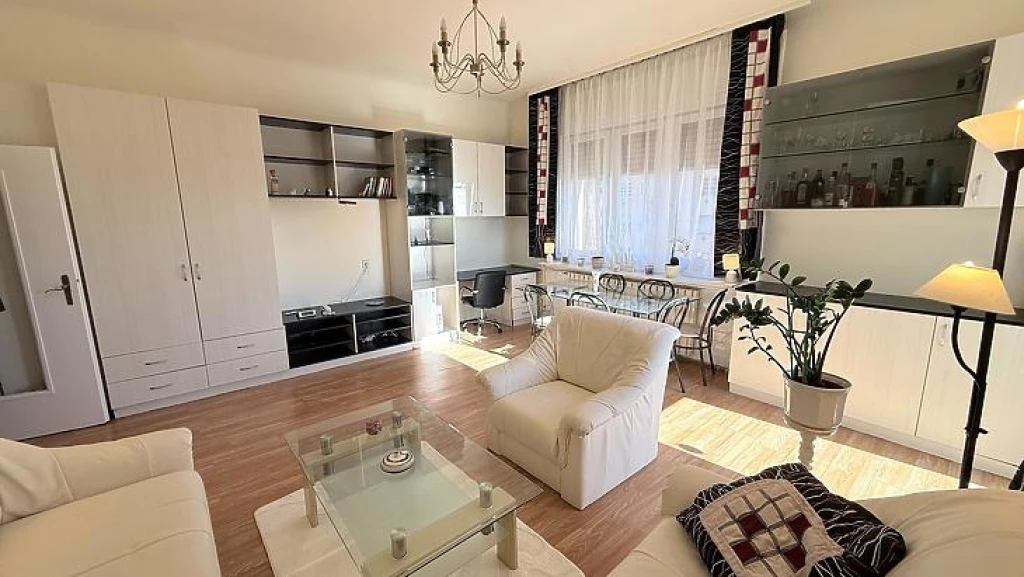 For rent brick flat, Budapest XII. kerület, Németvölgy