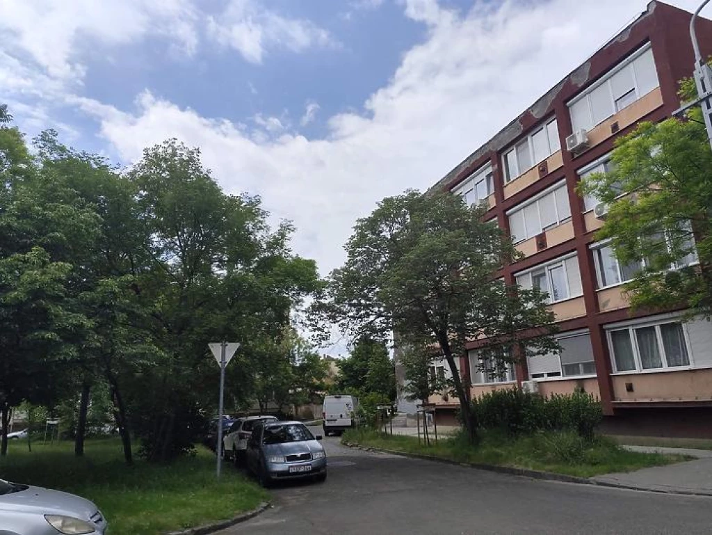 Eladó téglalakás, Budapest IV. kerület, Újpest