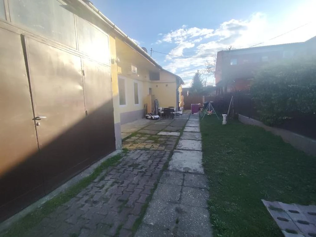 c3-1-name c2-19-name, Budapest IV. kerület, Újpest