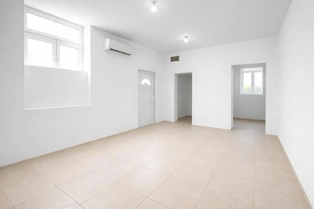 c3-1-name c2-5-name, Budapest IV. kerület, Újpest