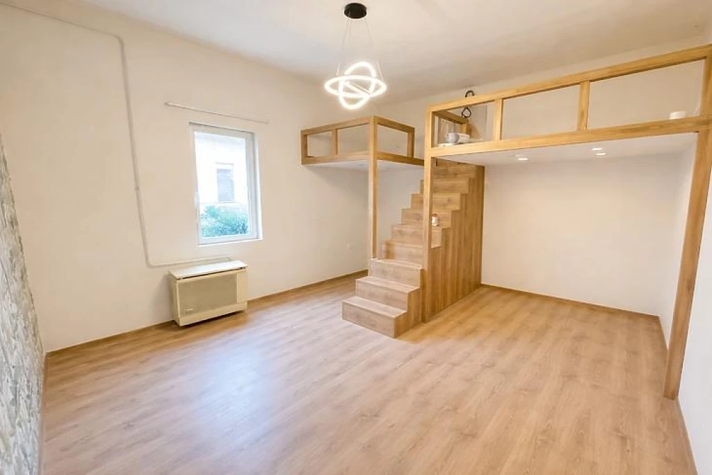 c3-1-name c2-19-name, Budapest IV. kerület, Újpest