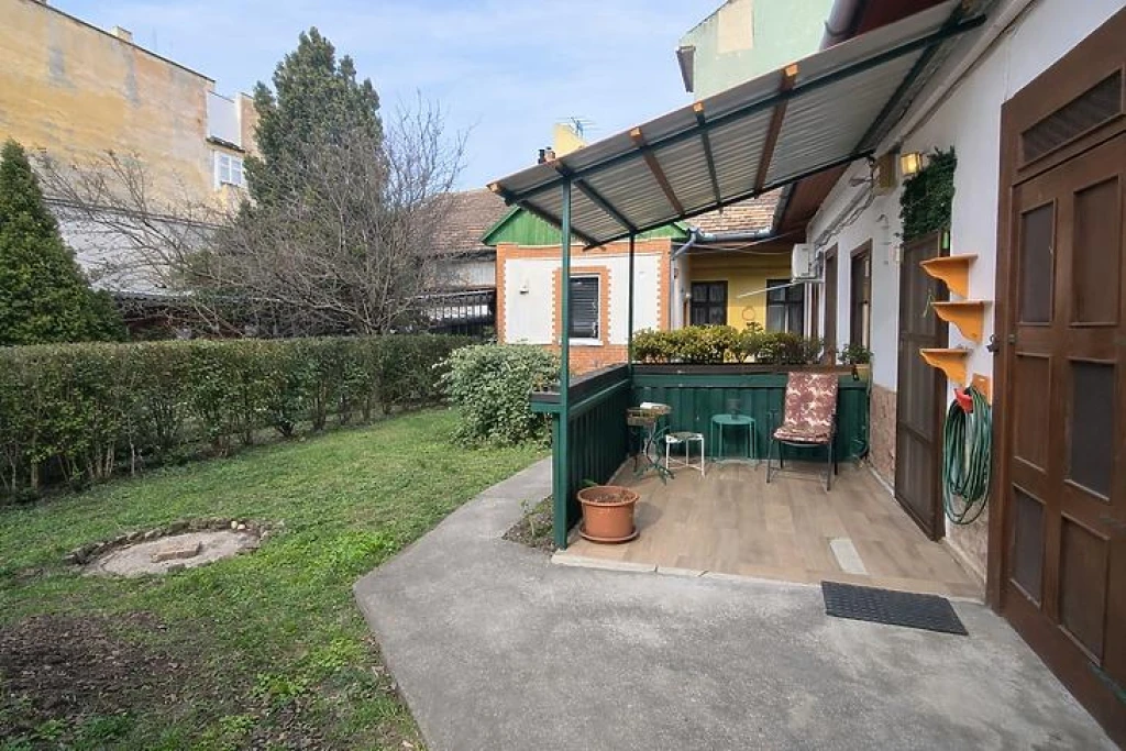 c3-1-name c2-5-name, Budapest IV. kerület, Újpest