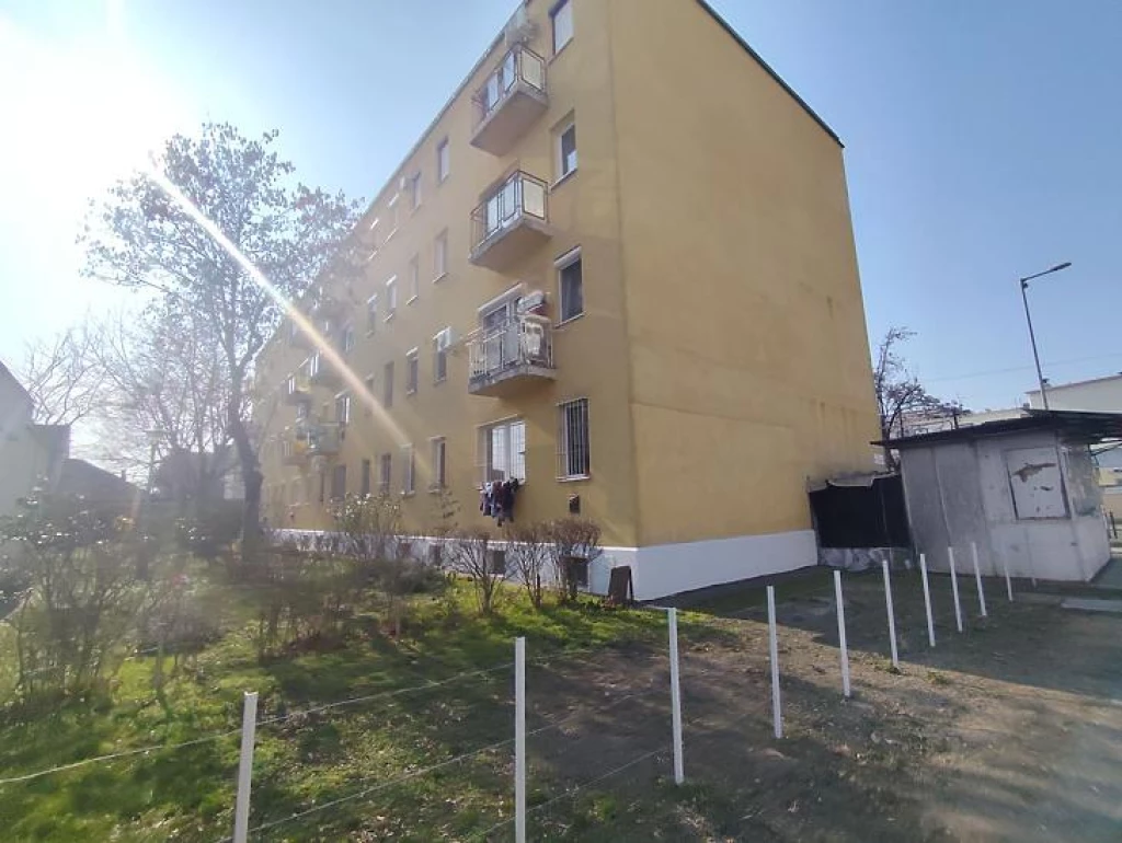 Eladó téglalakás, Budapest IV. kerület, Újpest