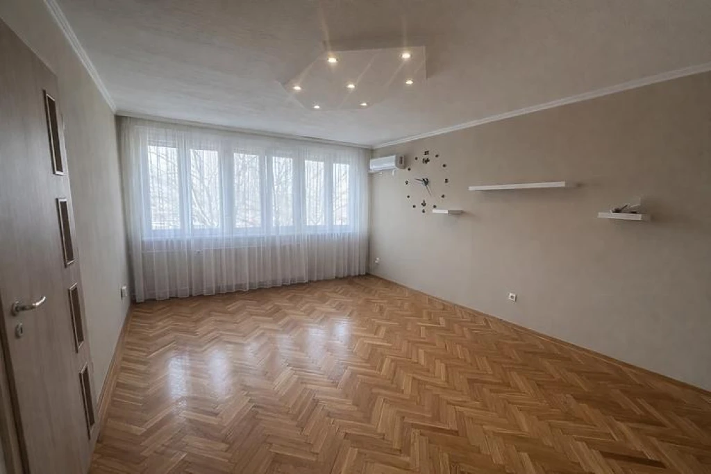 c3-1-name c2-20-name, Budapest IV. kerület, Újpest