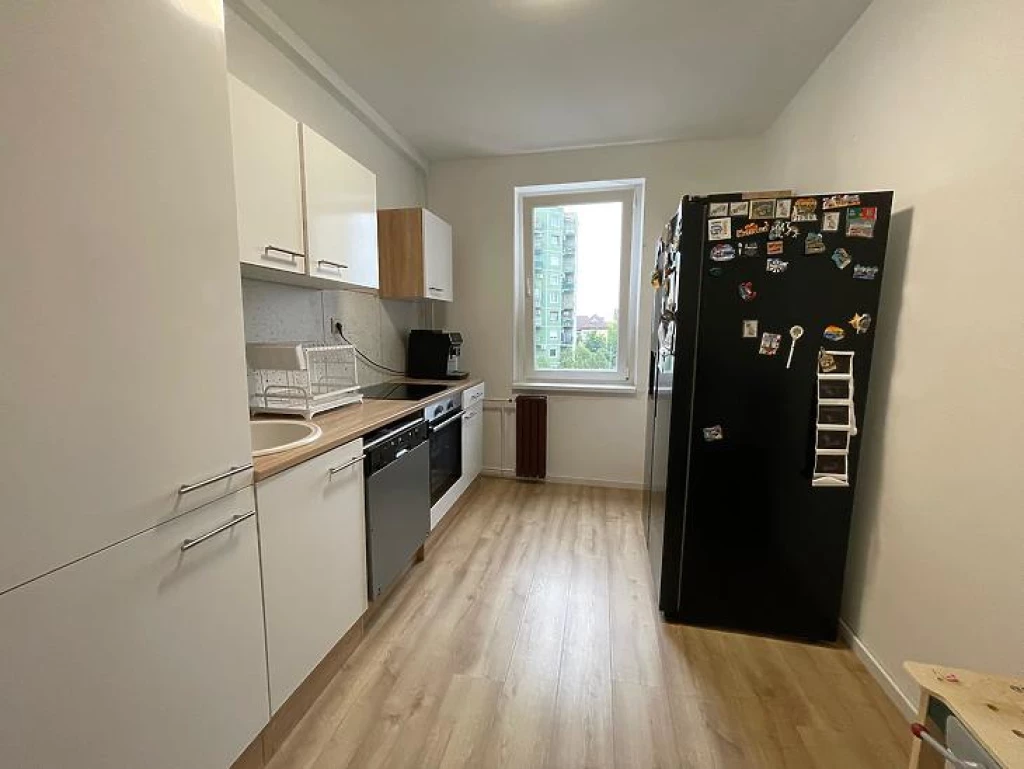 Eladó panellakás, Budapest IV. kerület, Káposztásmegyer