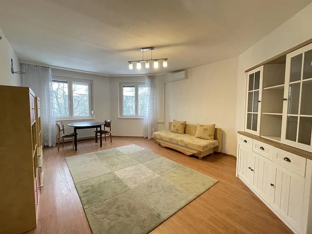 Eladó panellakás, Budapest IV. kerület, Káposztásmegyer