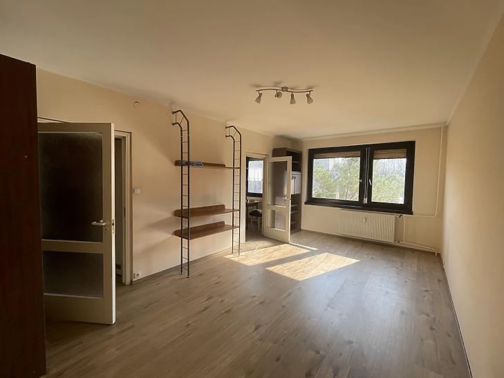 Eladó panellakás, Budapest IV. kerület, Káposztásmegyer