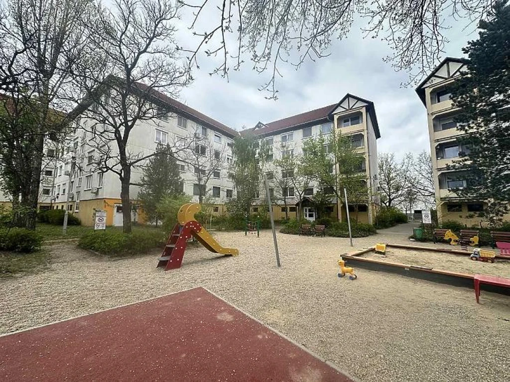 c3-1-name c2-20-name, Budapest IV. kerület, Káposztásmegyer