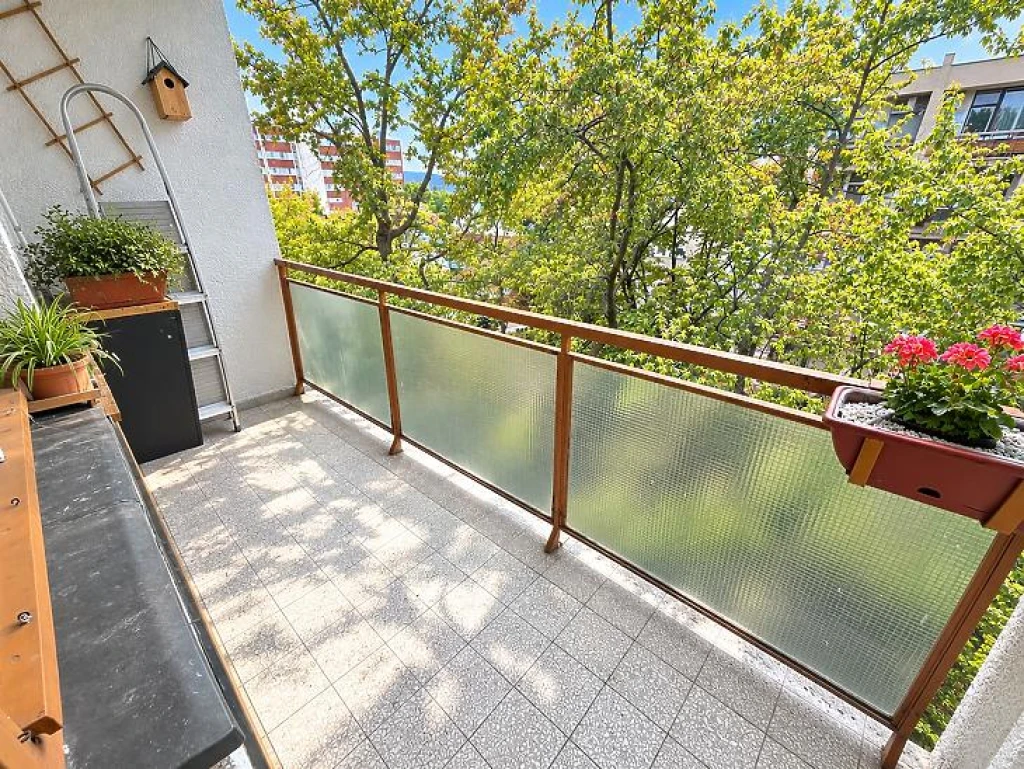Eladó téglalakás, Budapest IV. kerület, Megyer