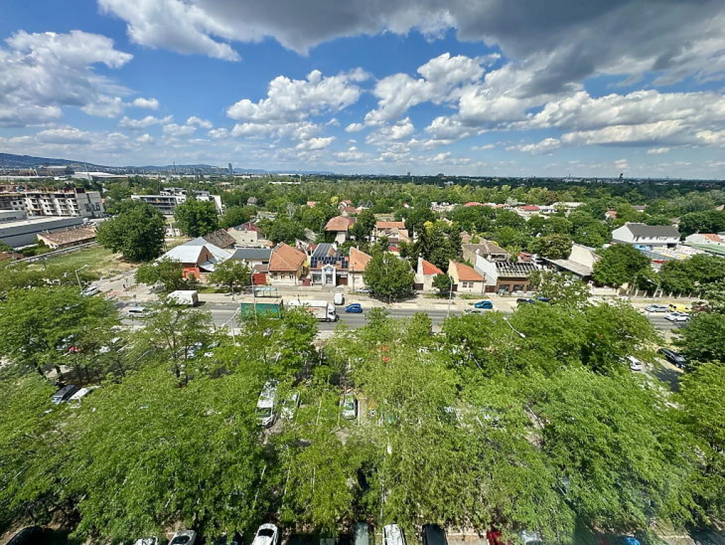 Eladó panellakás, Budapest XXI. kerület, Szabótelep