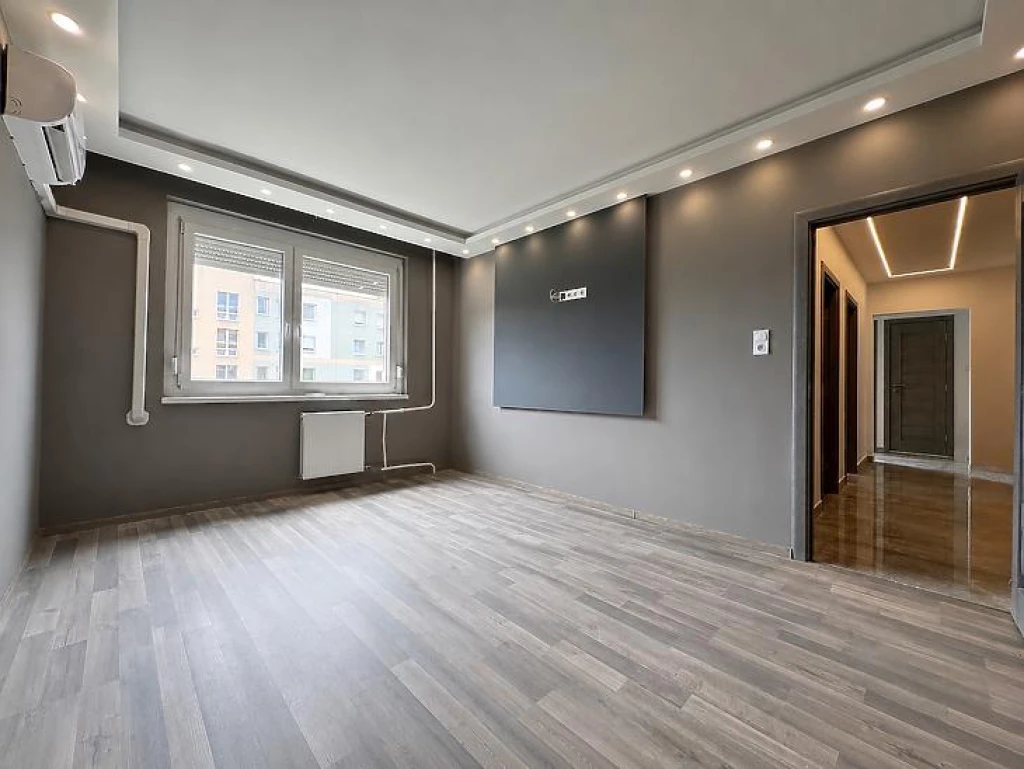 Eladó panellakás, Budapest XXI. kerület, Csepel Belváros