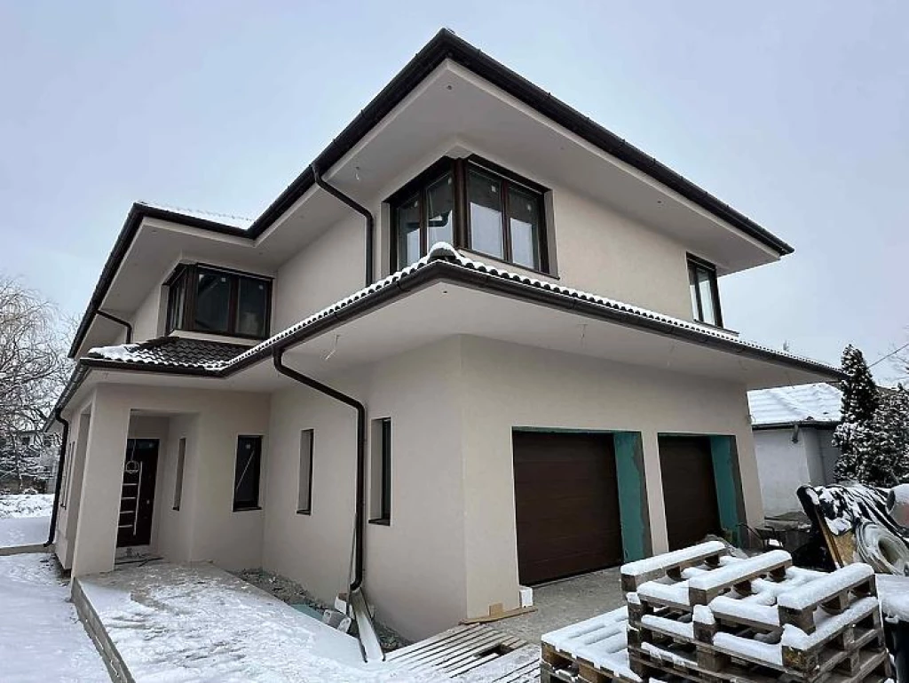 Eladó családi ház, Budapest XVI. kerület, Rákosszentmihály