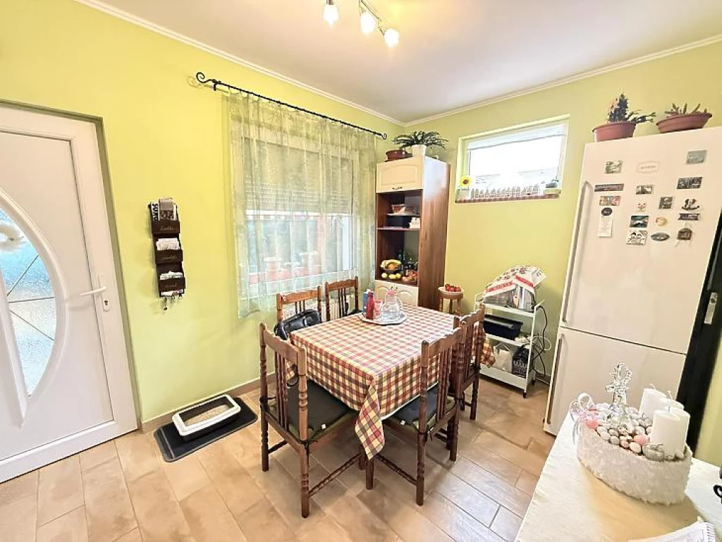 For sale brick flat, Budapest XVI. kerület, Sashalom