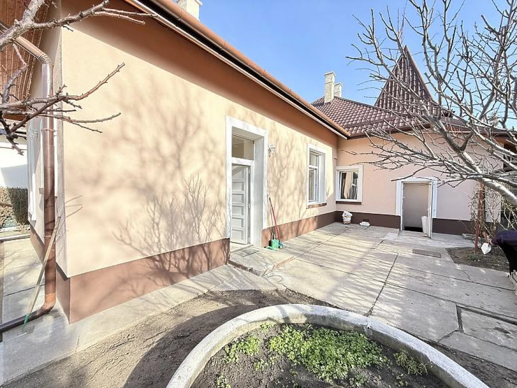 Eladó családi ház, Budapest XVI. kerület, Mátyásföld
