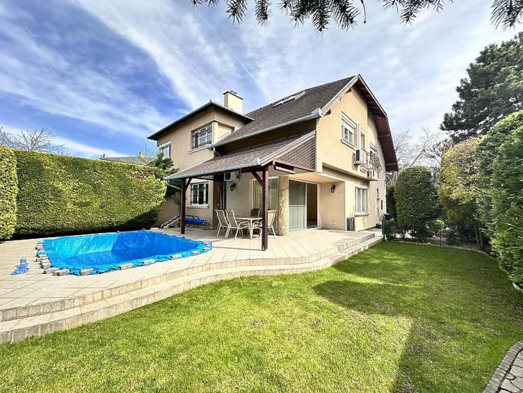 c3-1-name c2-2-name, Budapest XVI. kerület, Rákosszentmihály