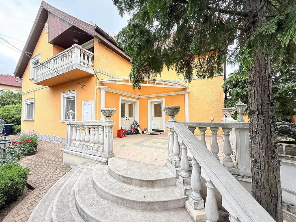 Eladó családi ház, Budapest XVI. kerület, Mátyásföld