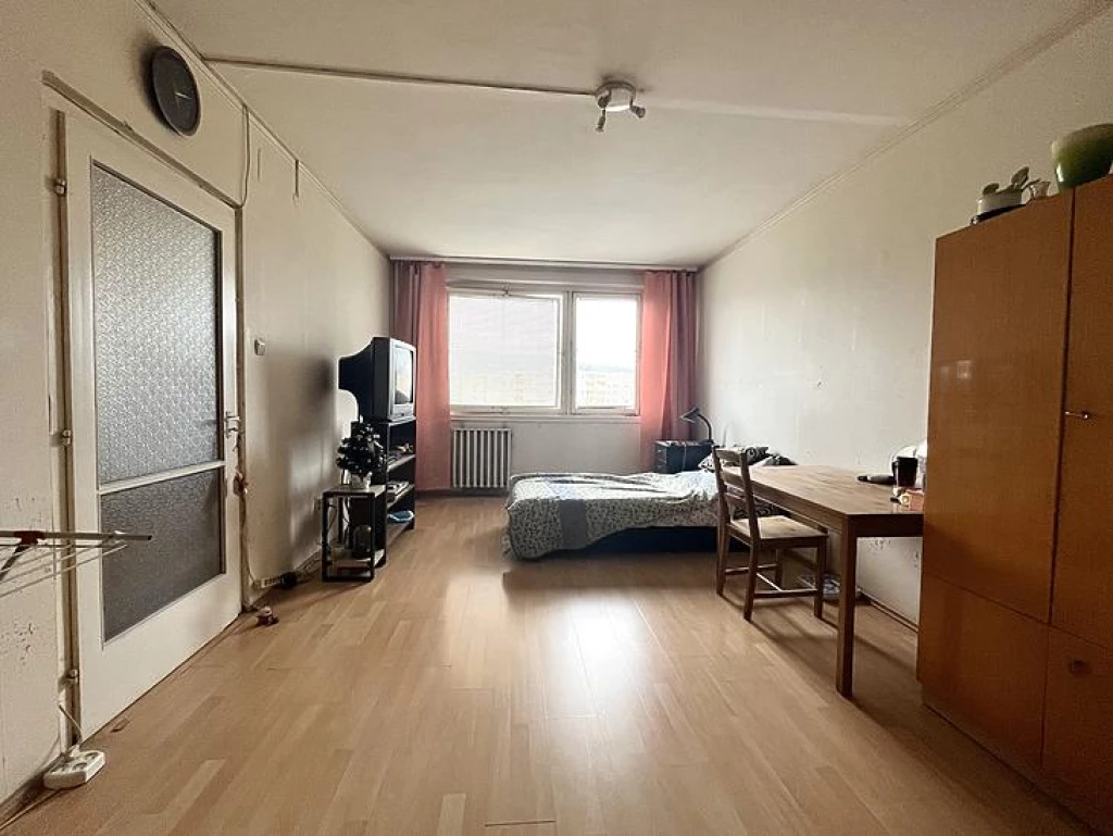 Eladó panellakás, Budapest III. kerület, Békásmegyer
