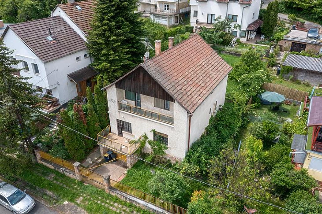 Eladó családi ház, Budapest III. kerület, Csillaghegy