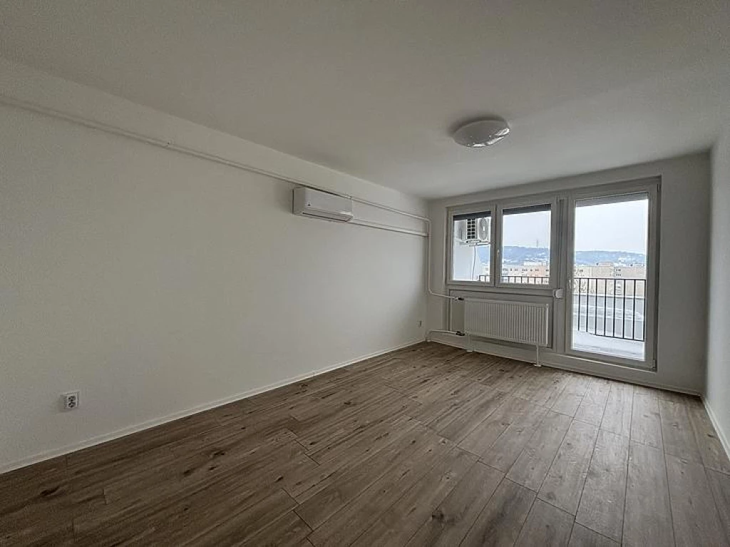 For sale panel flat, Budapest III. kerület, Békásmegyer