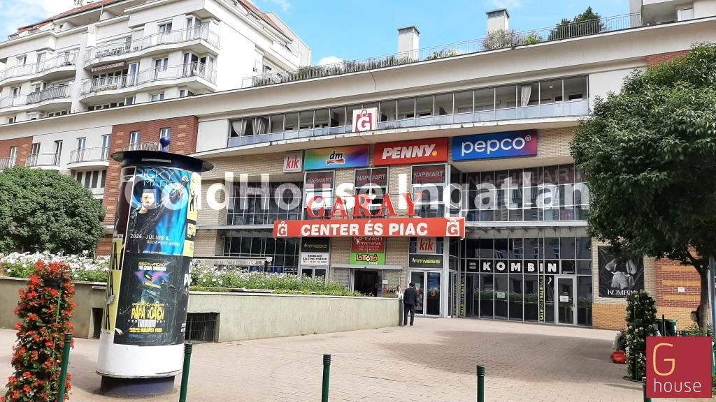 63 négyzetméteres, jó állapotú, utcai, kiadó vendéglátó egység