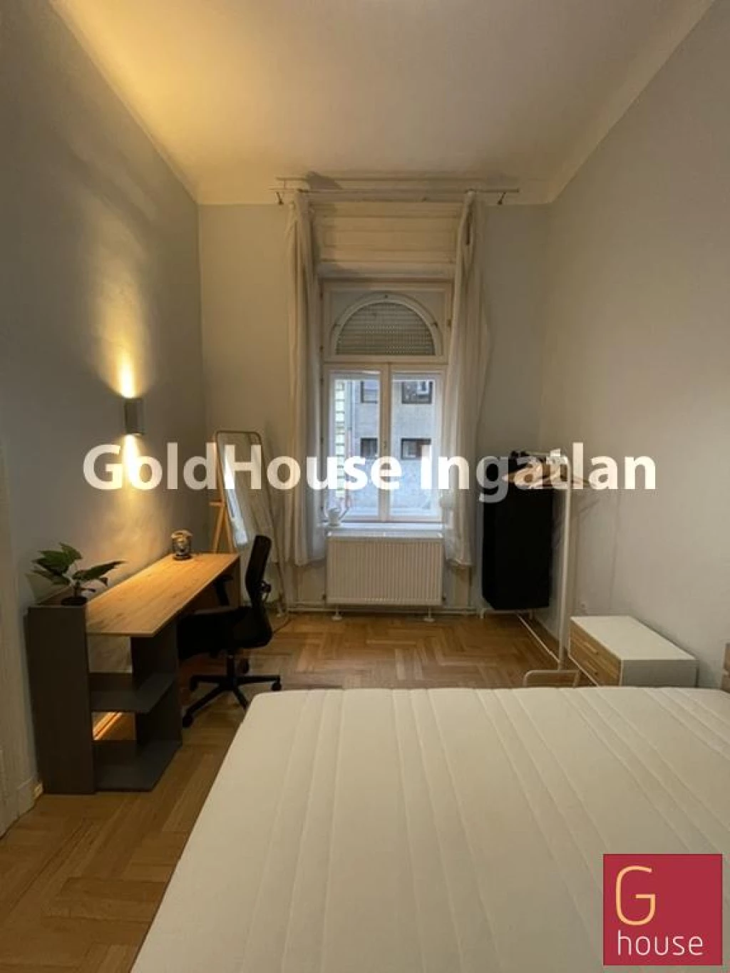 100 négyzetméteres, 3 szobás, 1 félszobás, újszerű, kiadó lakás