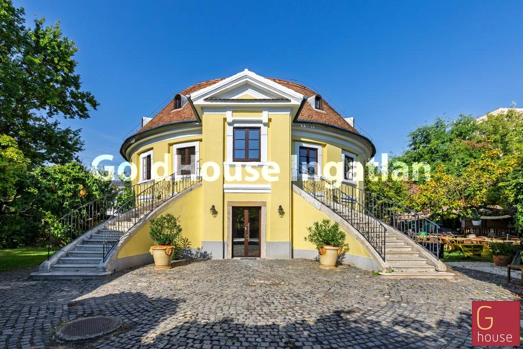 1119 négyzetméteres, kiadó iroda