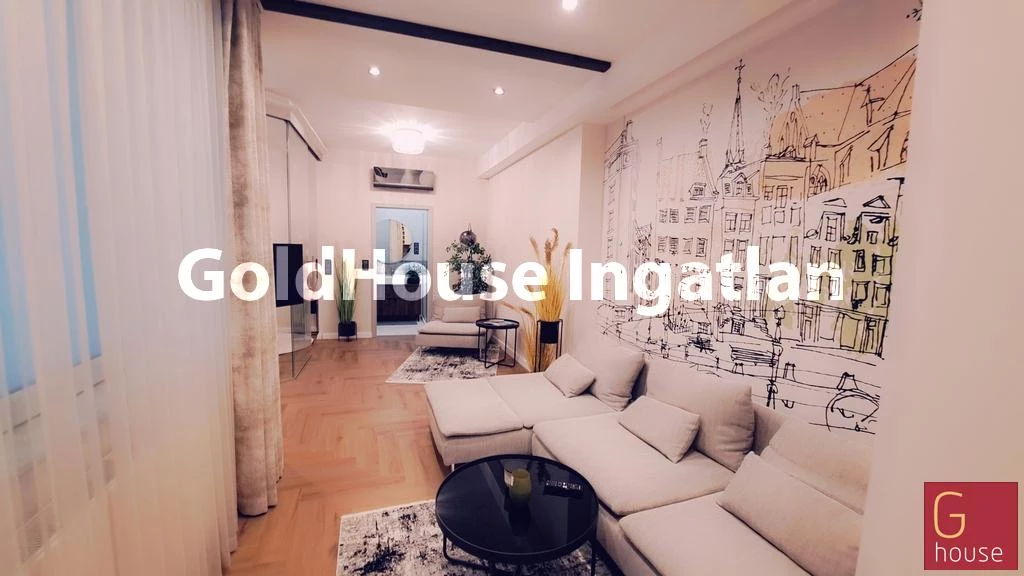 56 négyzetméteres, 1 szobás, 1 félszobás, felújított, udvari, eladó lakás