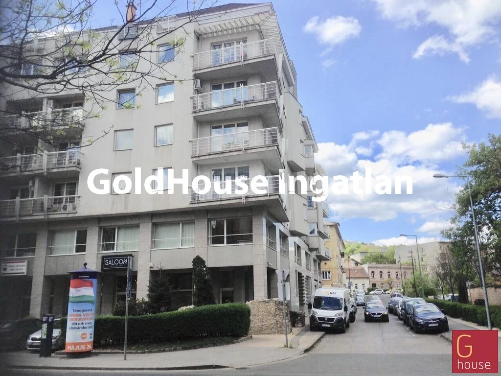 97 négyzetméteres, 4 szobás, jó állapotú, kiadó lakás