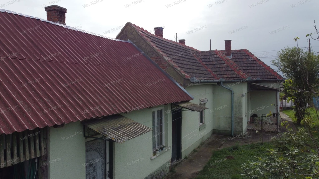 Eladó családi ház, Sand