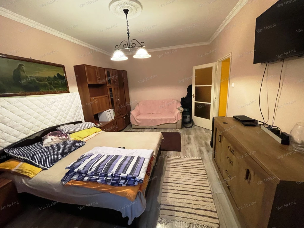 Felújított, földszinti kis lakás eladó Nagykanizsa kedvelt Keleti városrészében!