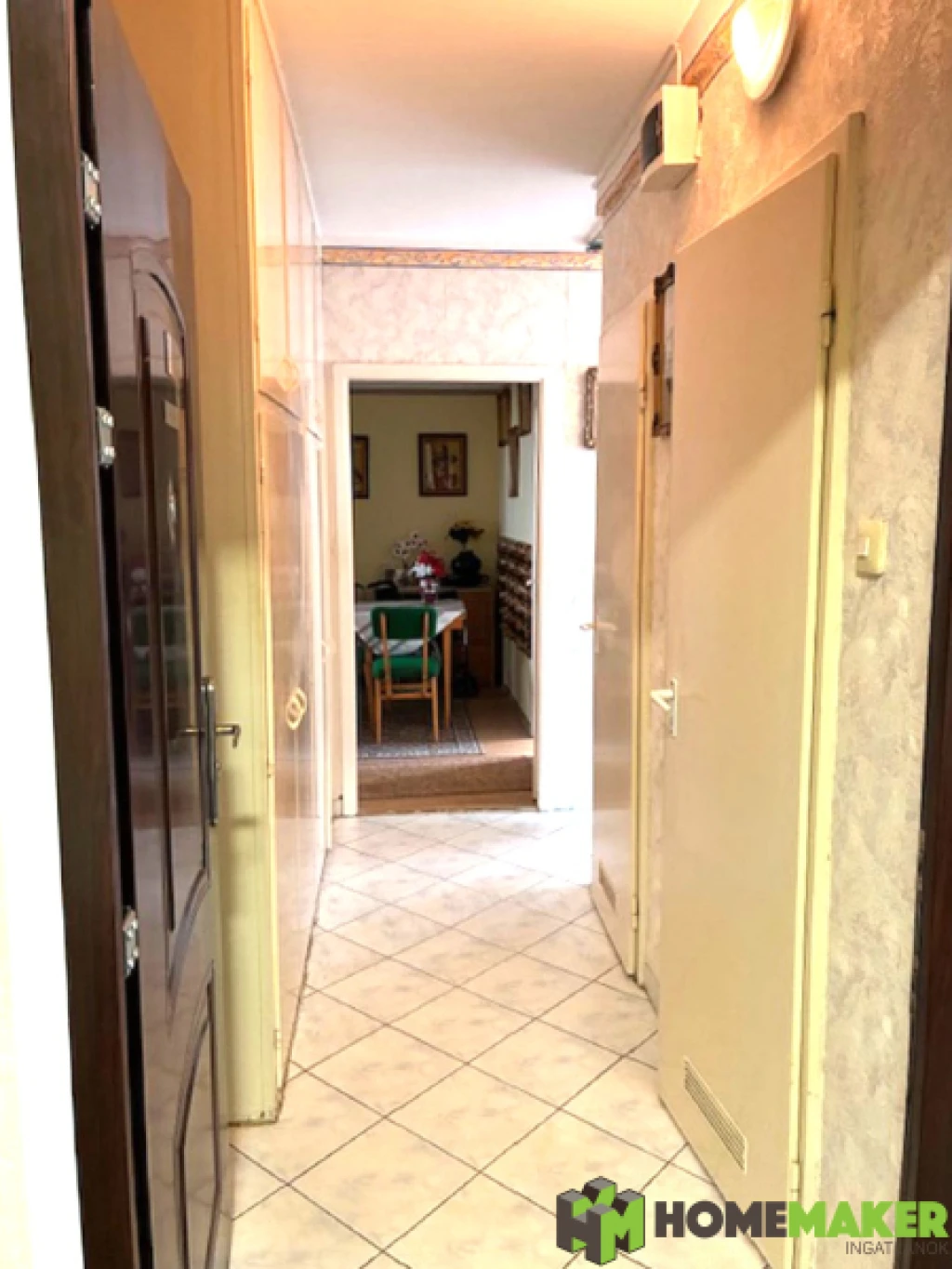 c3-1-name c2-20-name, Szeged, Felsőváros