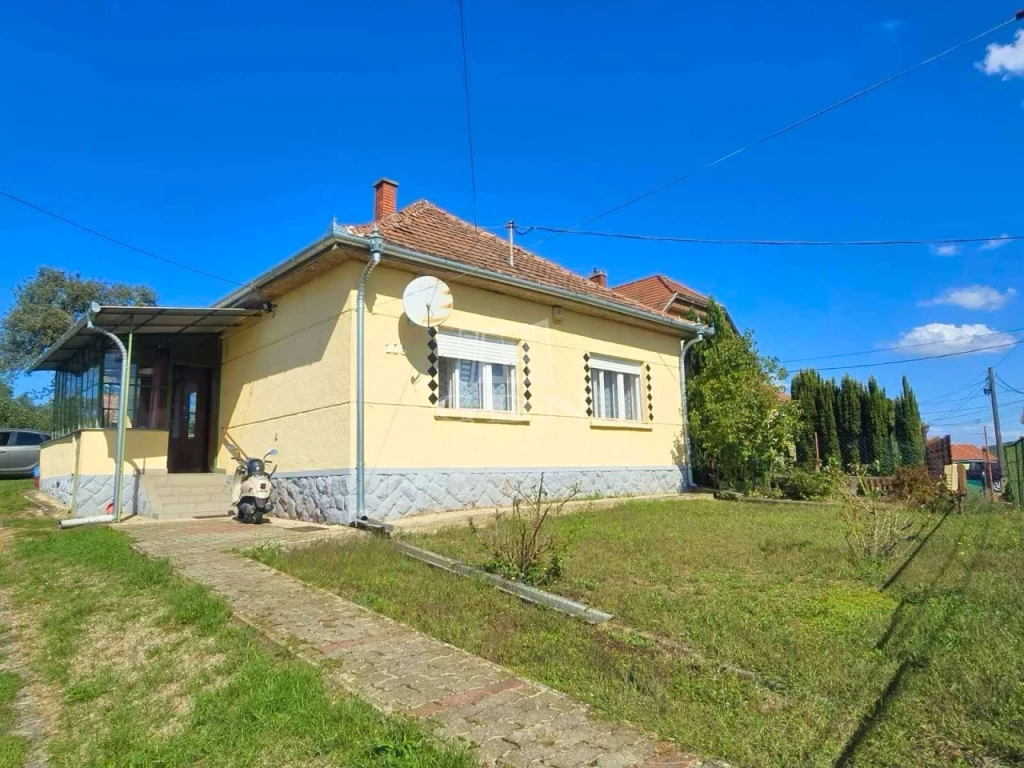 For sale house, Zalaegerszeg, Pózva, Csendes utcában