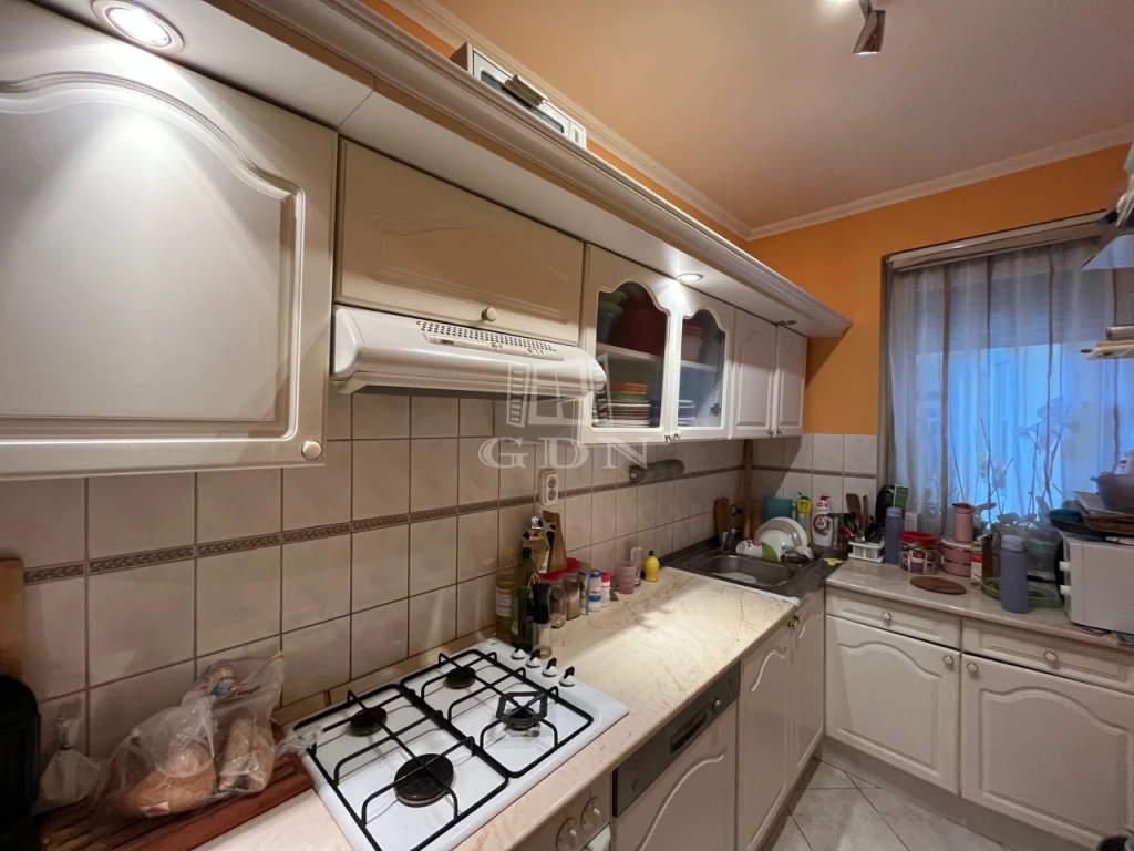 Eladó téglalakás, Nagykanizsa, Belváros, Lift, erkély, 3 szoba, belváros !