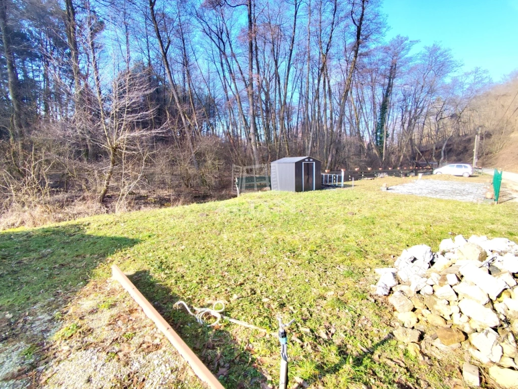 Eladó építési telek, Döbrönte, Üdülőtelep, Erdőszéli, patakparti építési telek