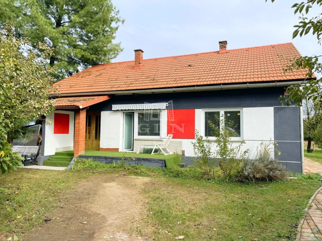 c3-1-name c2-1-name, Lendvadedes, Hármashatár mellett, jó családi ház