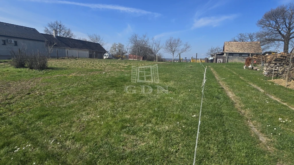 Eladó építési telek, Zalaegerszeg, Újhegy, Sík, panorámás, belterületi telek!