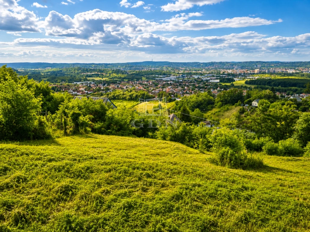 Eladó építési telek, Zalaegerszeg, Csácsbozsok, örökpanorámás, közműves telek!