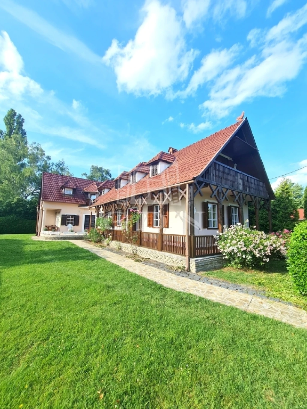 c3-1-name c2-1-name, Balatonmáriafürdő, Balatonmáriafürdő